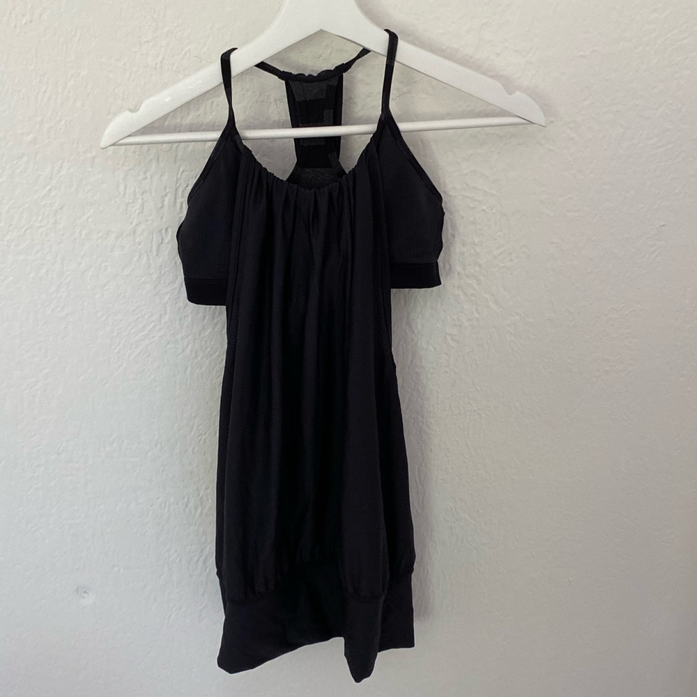 Lululemon work out tank with built-in bra - Picture 5 of 6